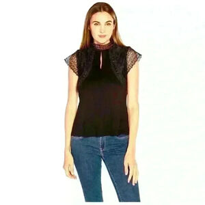 Belldini Black Keyhole Crochet Shirt Size Large